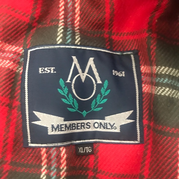 Mens XL winter coat - Picture 2 of 2